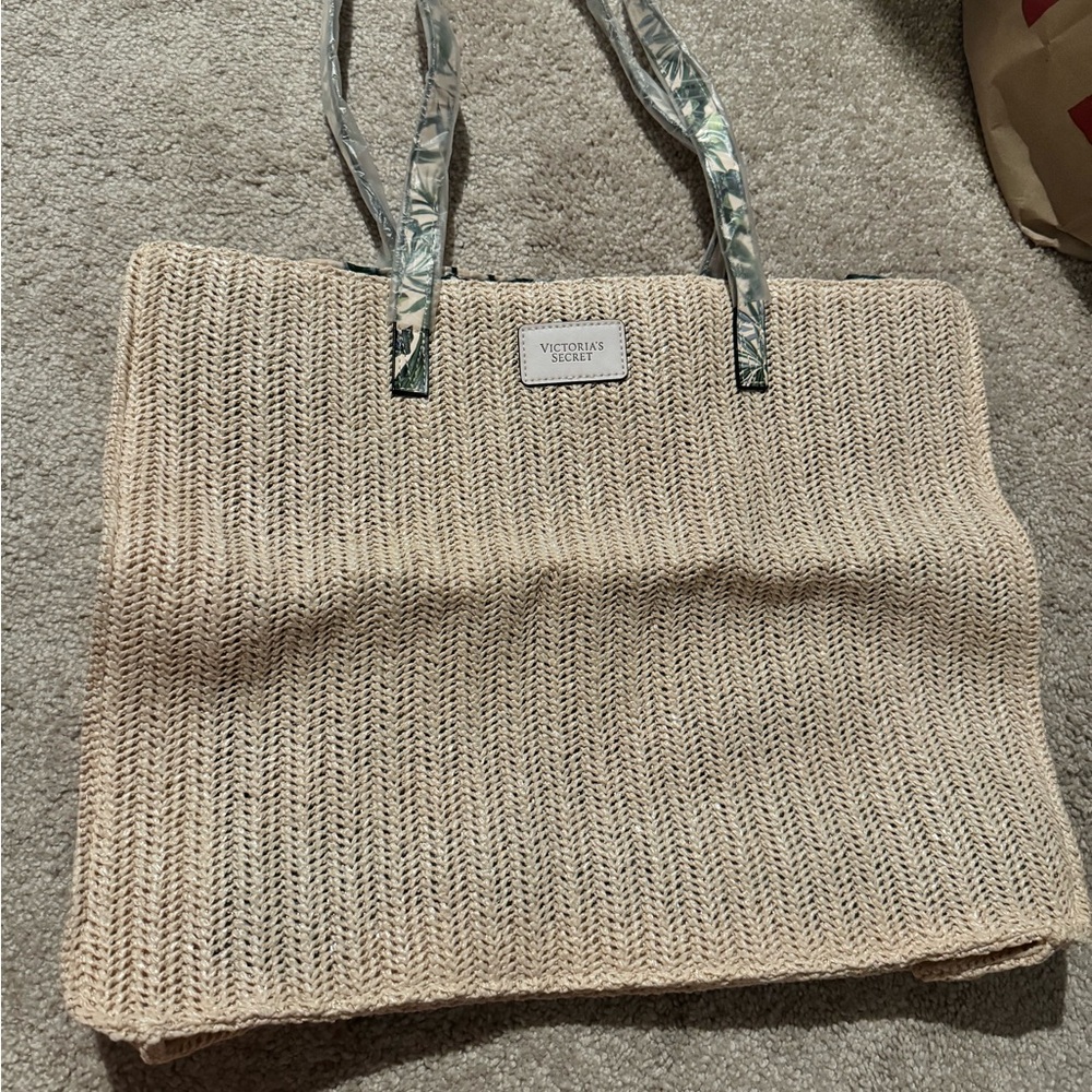 Nwt VS bag